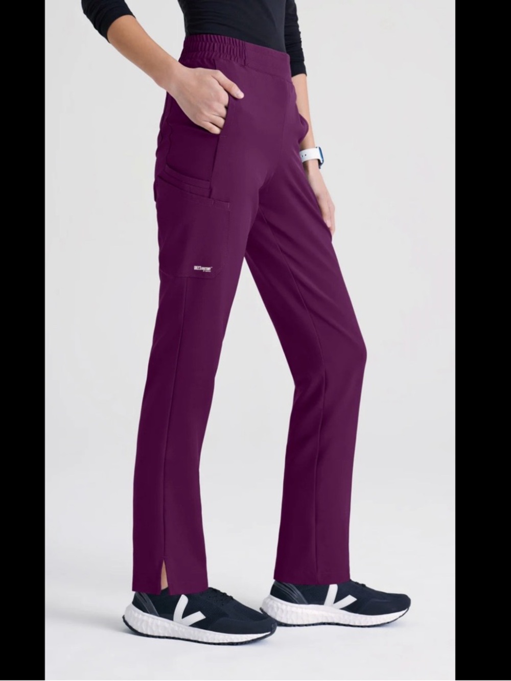 Grey's Anatomy Evolve Cosmo Pant In Wine Maroon Size M